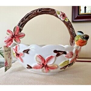 NWT Corner Ruby Botanical Collection Handcrafted Ceramic Basket